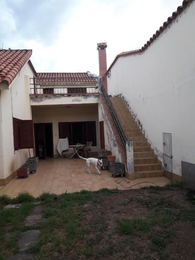 La Casa De Gaby Lägenhet Salta Exteriör bild